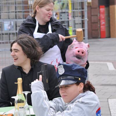 Pelzgegner demonstrieren am Stephansplatz