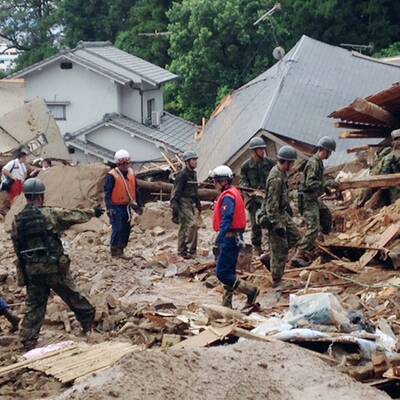 Gewaltiger Erdrutsch in Japan