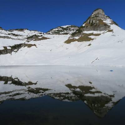 Wolkenloser Himmel im Ausseer Land