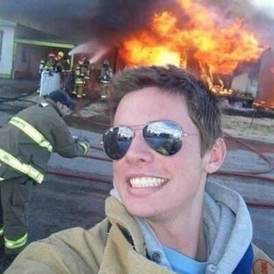 Die schlimmsten Selfies der Welt