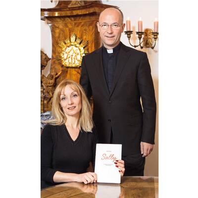 Martina kaiser  Mutterglück nach Schlammschlacht mit Musical-Star