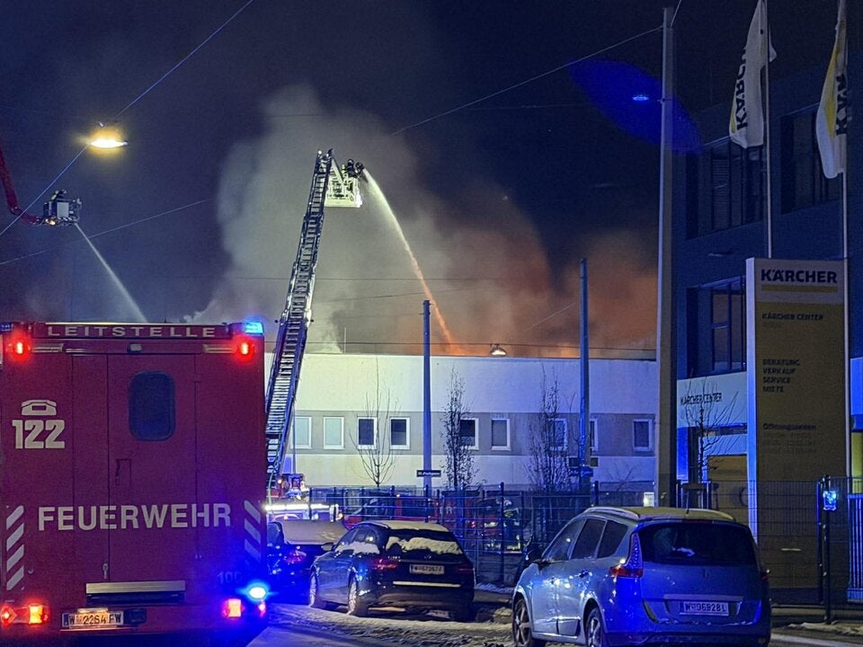 Großbrand Firma Wien