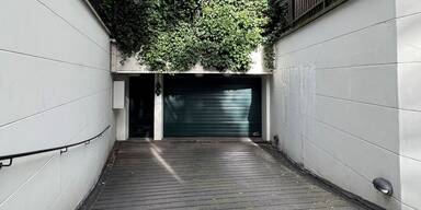 Luxus in Amsterdam: Parkplatz für halbe Million Euro steht zum Verkauf