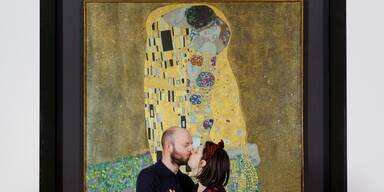 Come for a Kiss - ins Belvedere