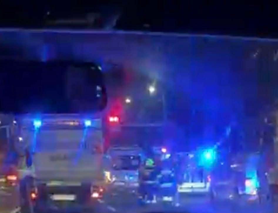 40 Vermummte auf Südautobahn