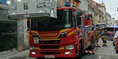 Wohnung ausgebrannt.