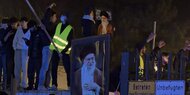 9 Verletzte bei Massen-Schlägerei wegen Iran-Krieg in Wien!