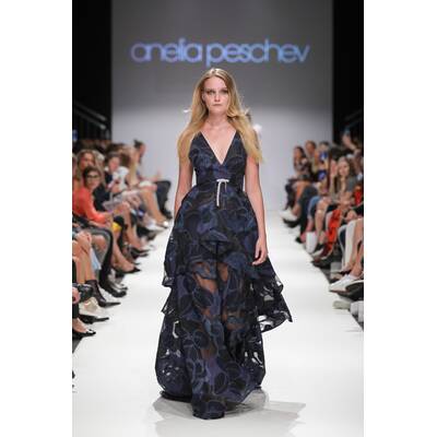 Anelia Peschev Frühling/Sommer 2020 