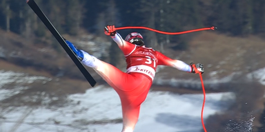 Horrorsturz auf der Streif: Schweiz-Star b&ouml;se abgeworfen