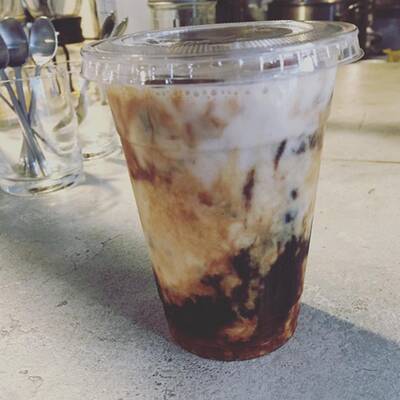 Farbenfrohe Kunstwerke