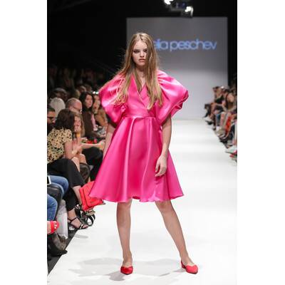 Anelia Peschev Frühling/Sommer 2020 