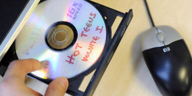 Mutter verkaufte Nacktfotos