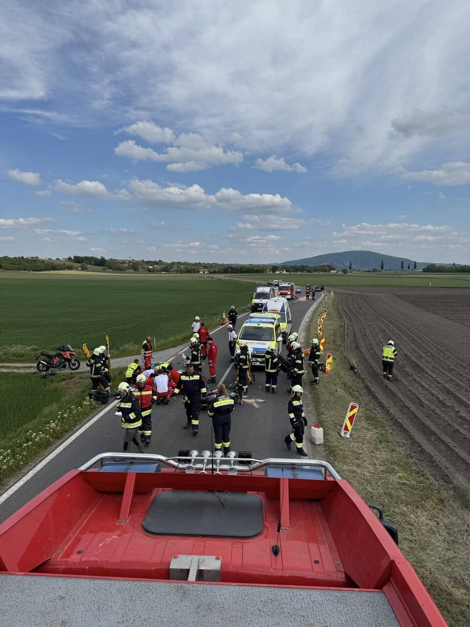 2 Biker lebensgefahr Lassee