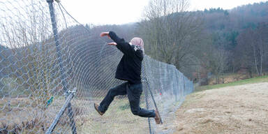 Skurril: Grenzzaun um 96.187,20 &euro; zu kaufen