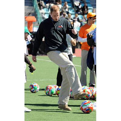 Vuvuzela & Raubtiere: William & Harry in Afrika