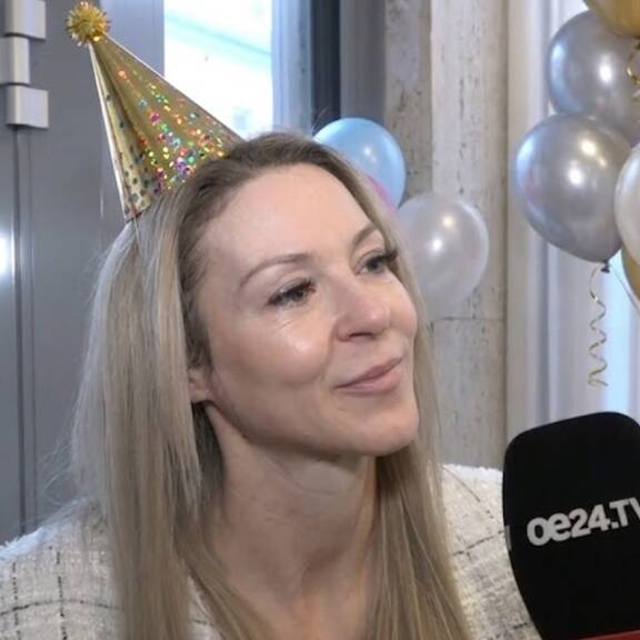 Happy Birthday! Simone Lugner feiert ihren 44. Geburtstag
