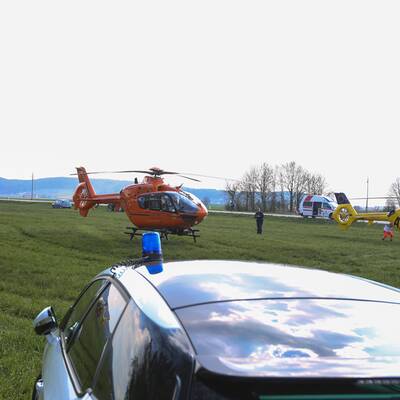 Bilder vom Schulbusunfall in Schwand