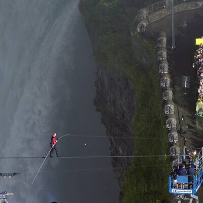 Dem 33-jährigem Akrobaten Nik Wallenda gelang Lebenstraum 