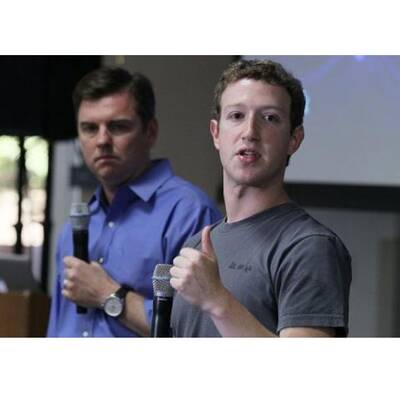 Zuckerberg trägt nach eigenen Angaben jeden Tag die gleichen grauen T-Shirts