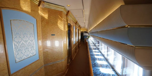 Boeing 747 PRIVATE JET 6