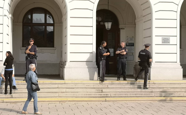 So lief der Juwelier-Überfall mit drei Verletzten