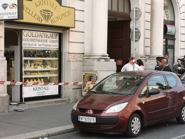 So lief der Juwelier-Überfall mit drei Verletzten