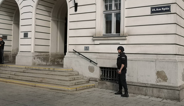 So lief der Juwelier-Überfall mit drei Verletzten