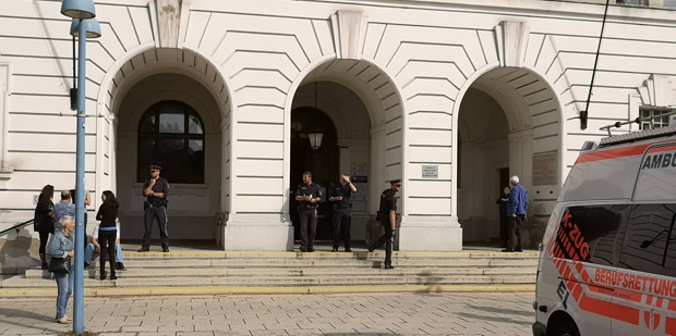 So lief der Juwelier-Überfall mit drei Verletzten