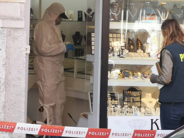 So lief der Juwelier-Überfall mit drei Verletzten