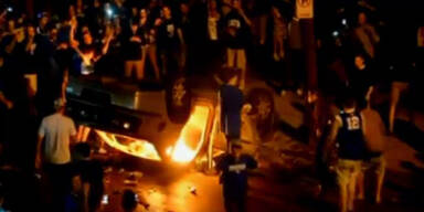 College-Basketballfans z&uuml;nden Auto an