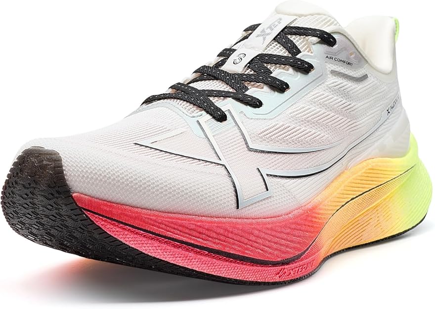 XTEP Professionelle 2000km Herren-Laufschuhe für Prüfungstraining,Hohe Dämpfung Starke Rückstoßfähigkeit Sneaker, rutschfeste und strapazierfähige Sportschuhe, ideal für Langstreckenläufe ab 10 km 