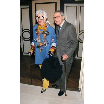 Modeikone Iris Apfel mit Designer Alexander Wang