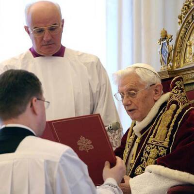 Die Bilder vom Papst-Rücktritt