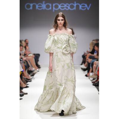 Anelia Peschev Frühling/Sommer 2020 