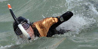 Schwimmer: Ohne Gliedmaßen um die Erde