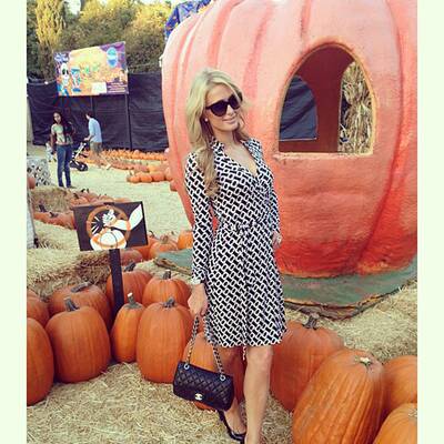 Paris Hilton im Halloween-Fieber