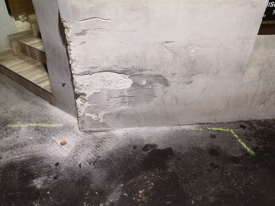 Zivil-Polizei crasht mit Mercedes: Mehrere Verletzte