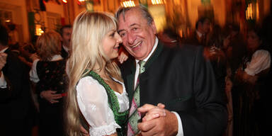 89. Jägerball in der Wiener Hofburg