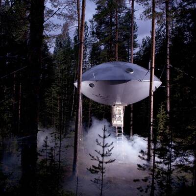 8. Hotel CUBE SAVOGNIN (Savognin, Schweiz)