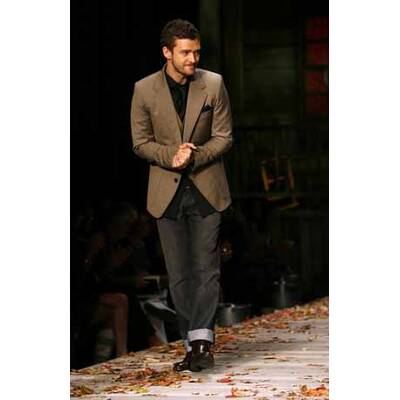 Stars bei der Mercedes-Benz Fashion Week