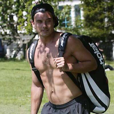 In Touch wählte Hollywoods heißeste Sixpacks