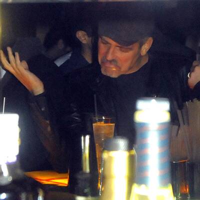 Star hautnah: George Clooney in Whiskey-Bar