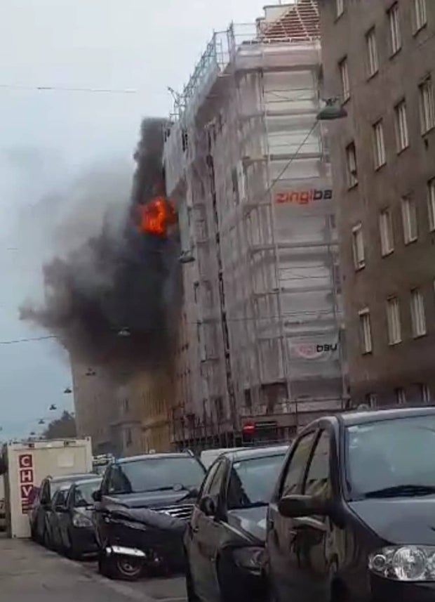 Zimmerbrand mit starker Rauchentwicklung in der Erlachgasse