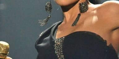 Schräge Outfits bei den American Music Awards