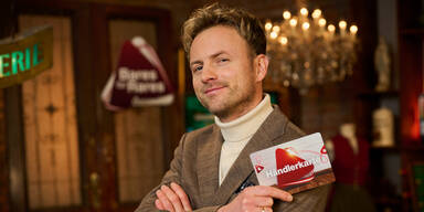 Willi Gabalier f&uuml;hrt durch den Abend.