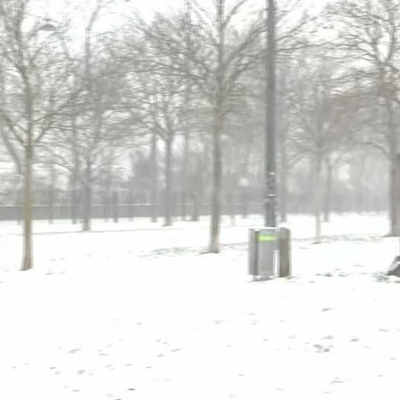 Schnee und Glatteis: Alarmstufe Rot in Österreich