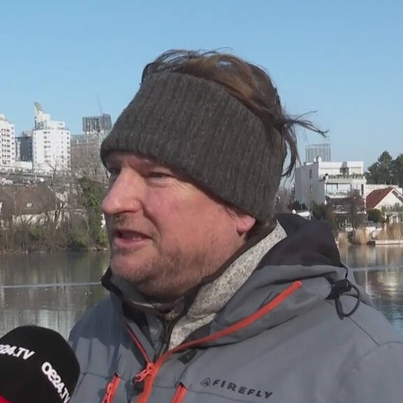 Lebensgefahr auf der Alten Donau: Eisläufer und Selfie-Poser auf dünnem Eis