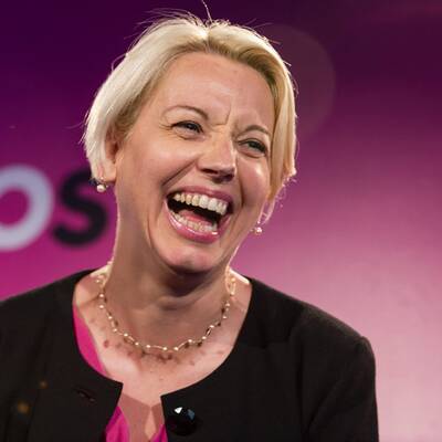 NEOS-Spitzenkandidaten Angelika Mlinar bei der Stimmabgabe in Wien.