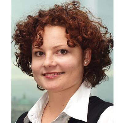 Diese Business-Ladys bieten Jobs an