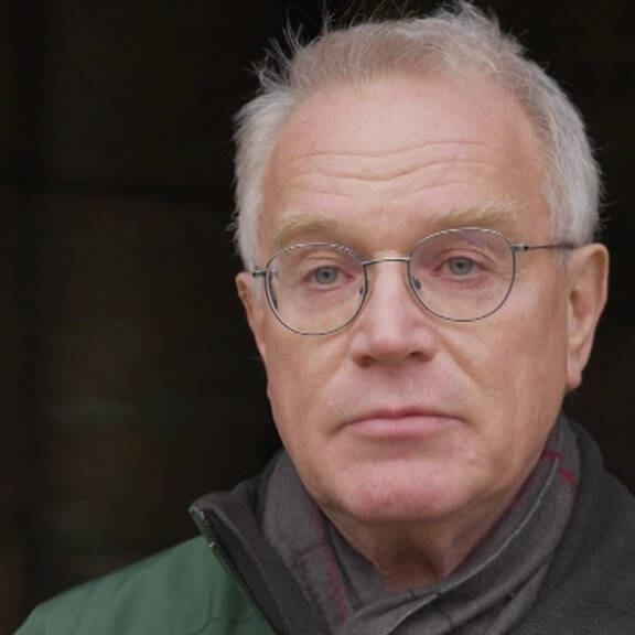 Heu ist das liebste Futter im Tiergarten Schönbrunn